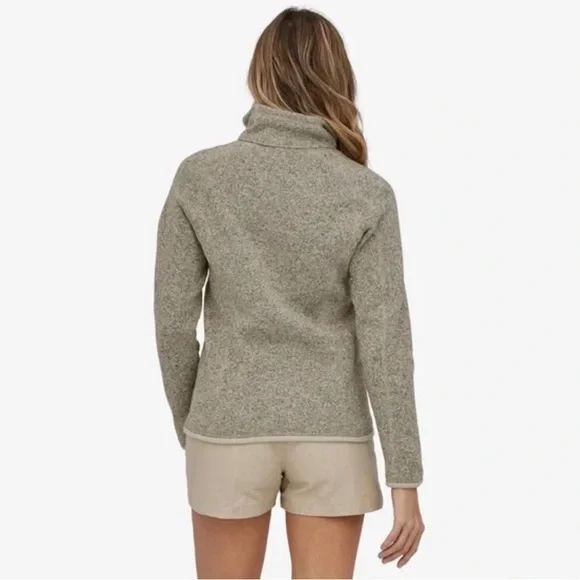 Patagonia Cream/Oat Better Sweater, size Medium - Picture 12 of 12